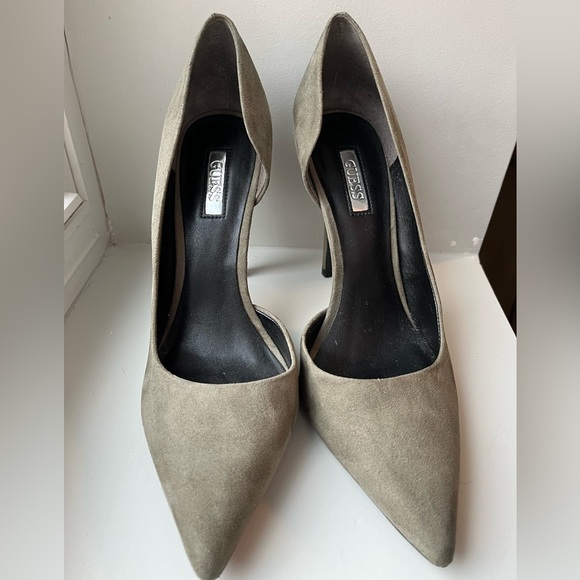 Guess Pumps - Size 7.5 - Picture 3 of 6